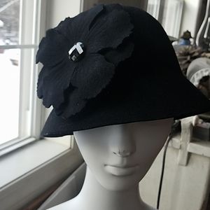 Cynthia Rowley wool cloche hat